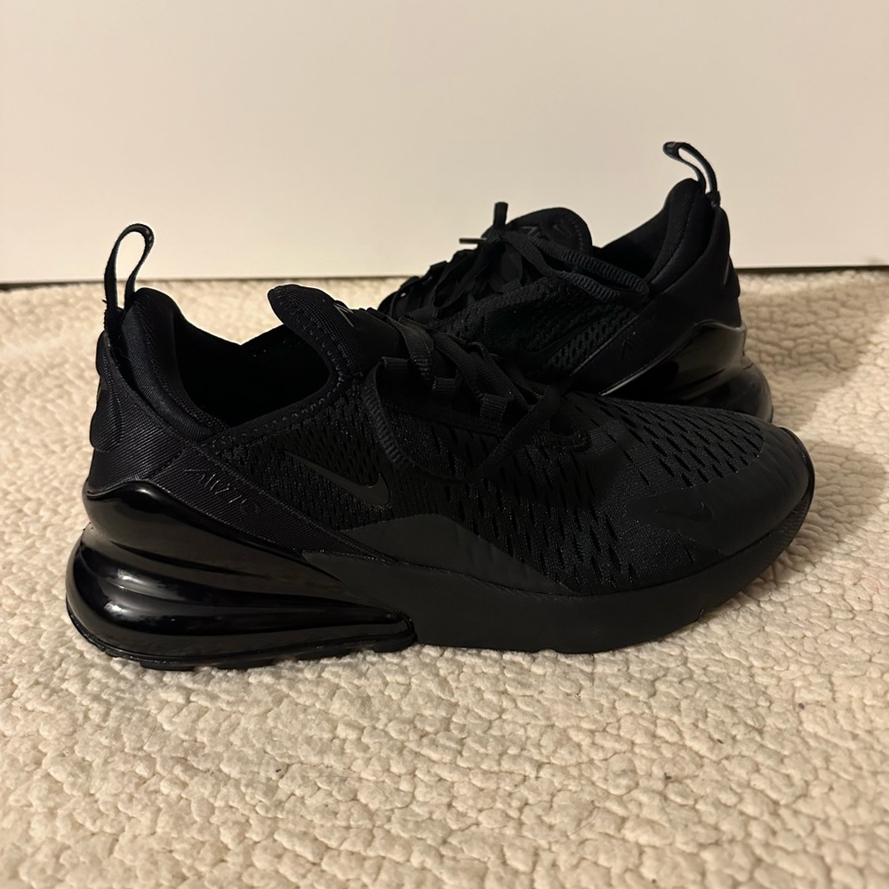 Nike Air Max 270